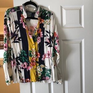 Johnny Was Cream and Black Casual Button Down Shirt